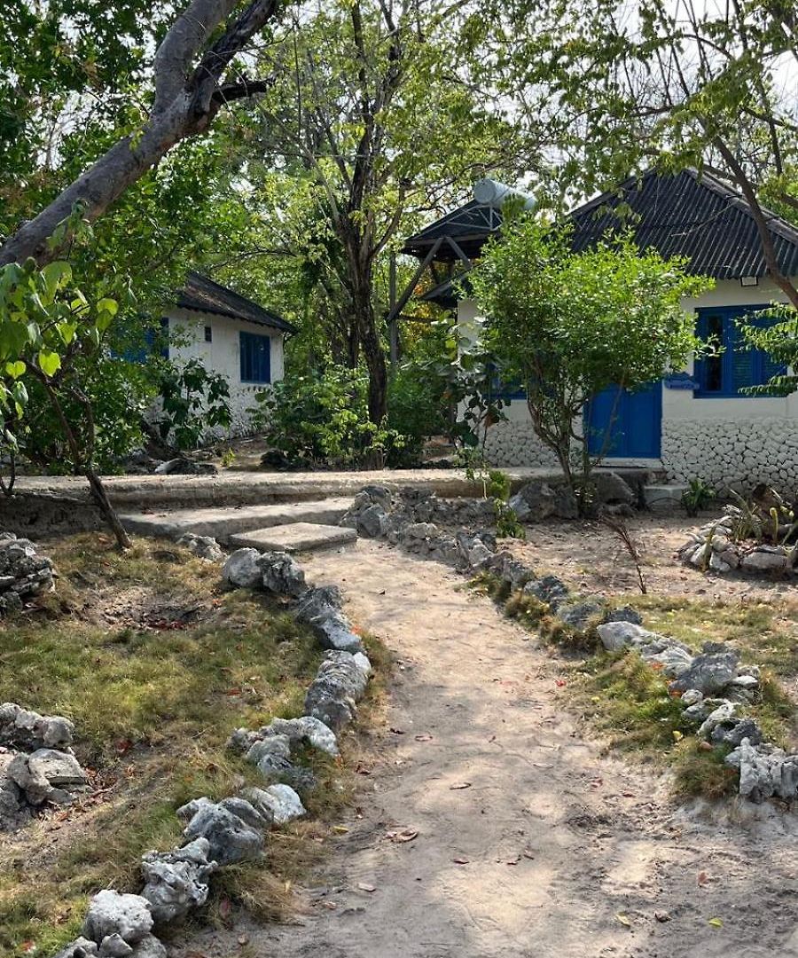 Bayside Island Hotel