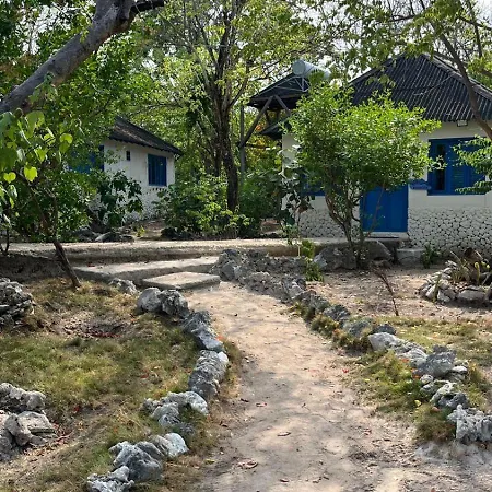 Bayside Island Hotel